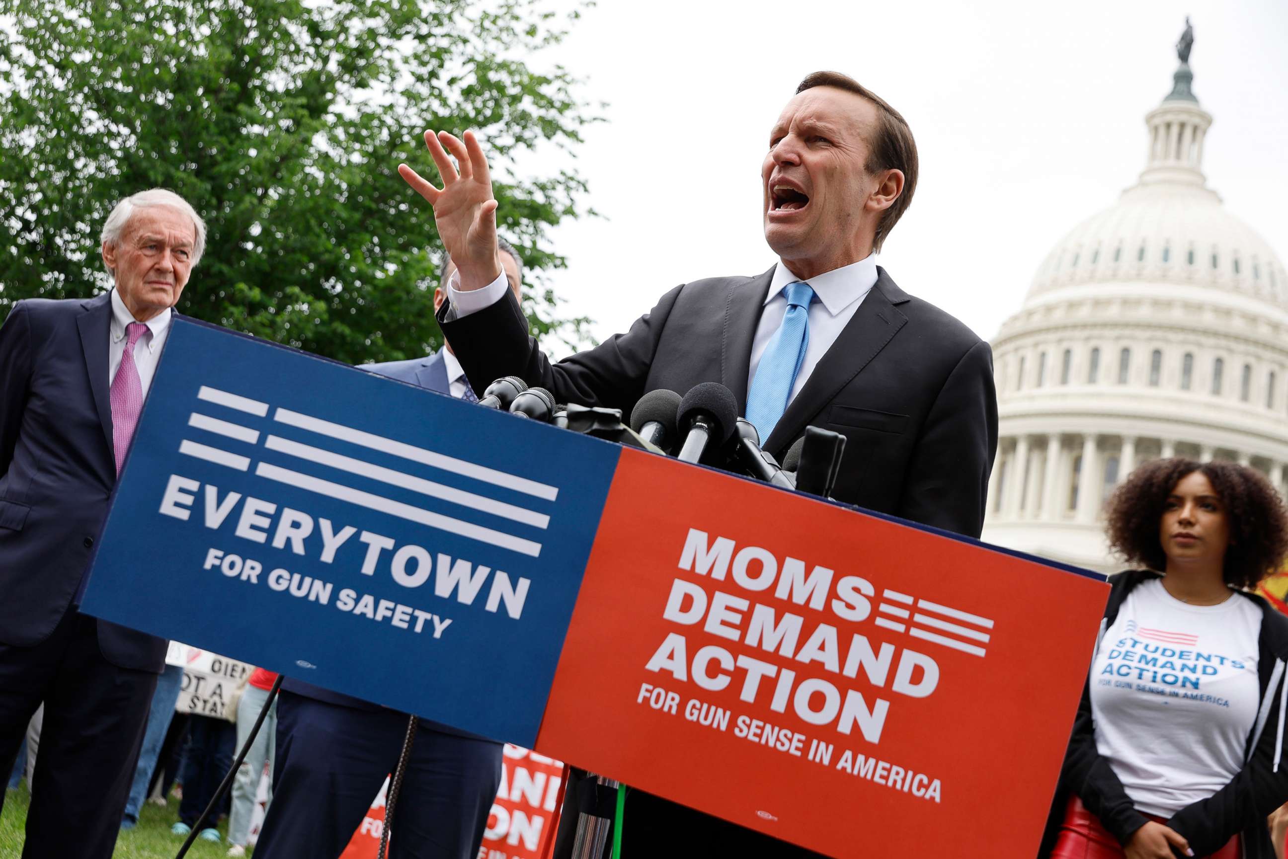 PHOTO: Sen. Chris Murphy addresses a rally with fellow Senate Democrats and gun control advocacy groups outside the U.S. Capitol on May 26, 2022 in Washington, DC.