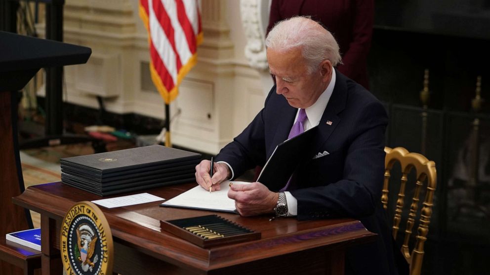 VIDEO: Biden launches national ‘wartime’ strategy to stop COVID-19