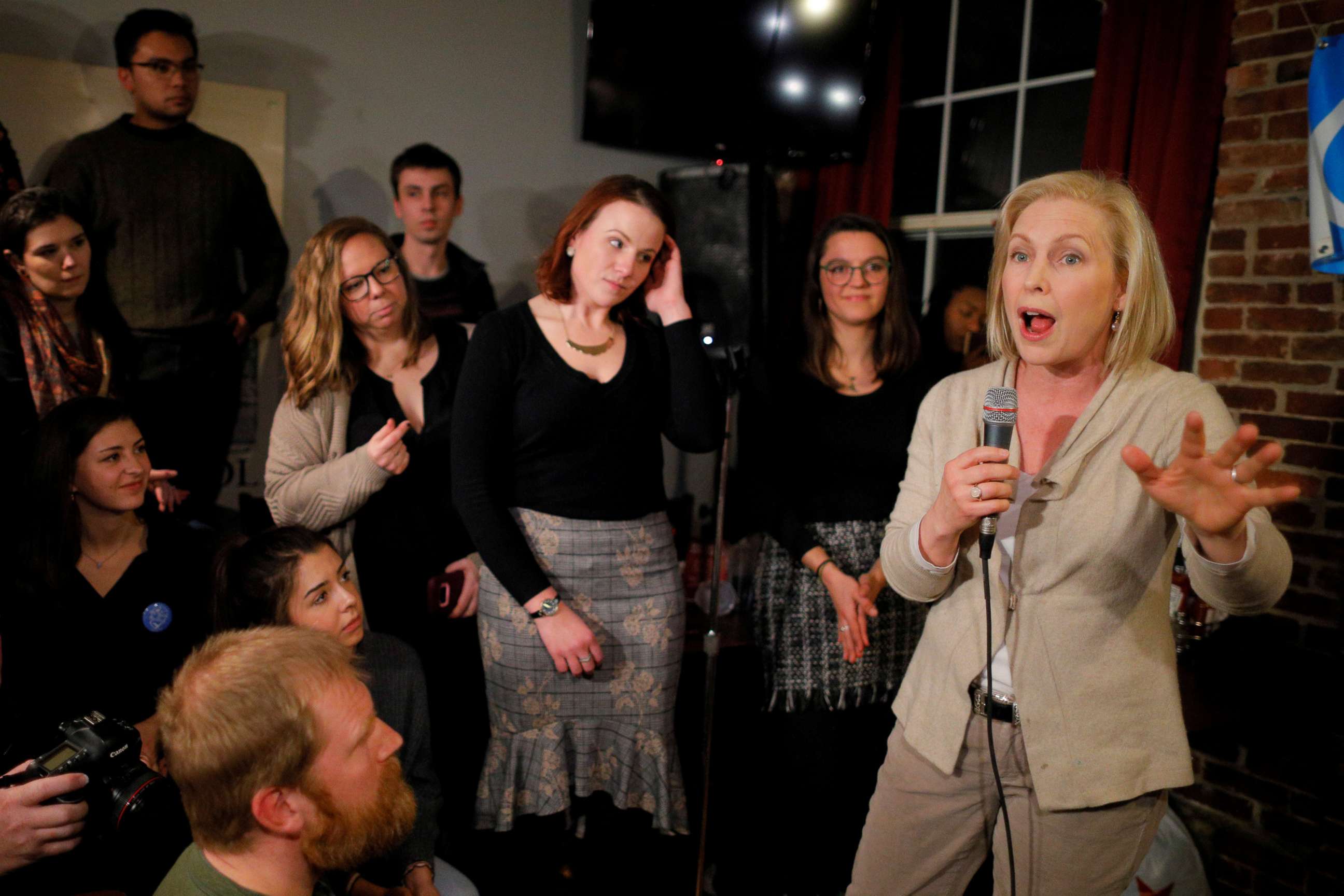 PHOTO: Senator Kirsten Gillibrand speaks to young Democrats at a campaign stop at Stark Brewing in Manchester, N.H., Feb. 1, 2019.