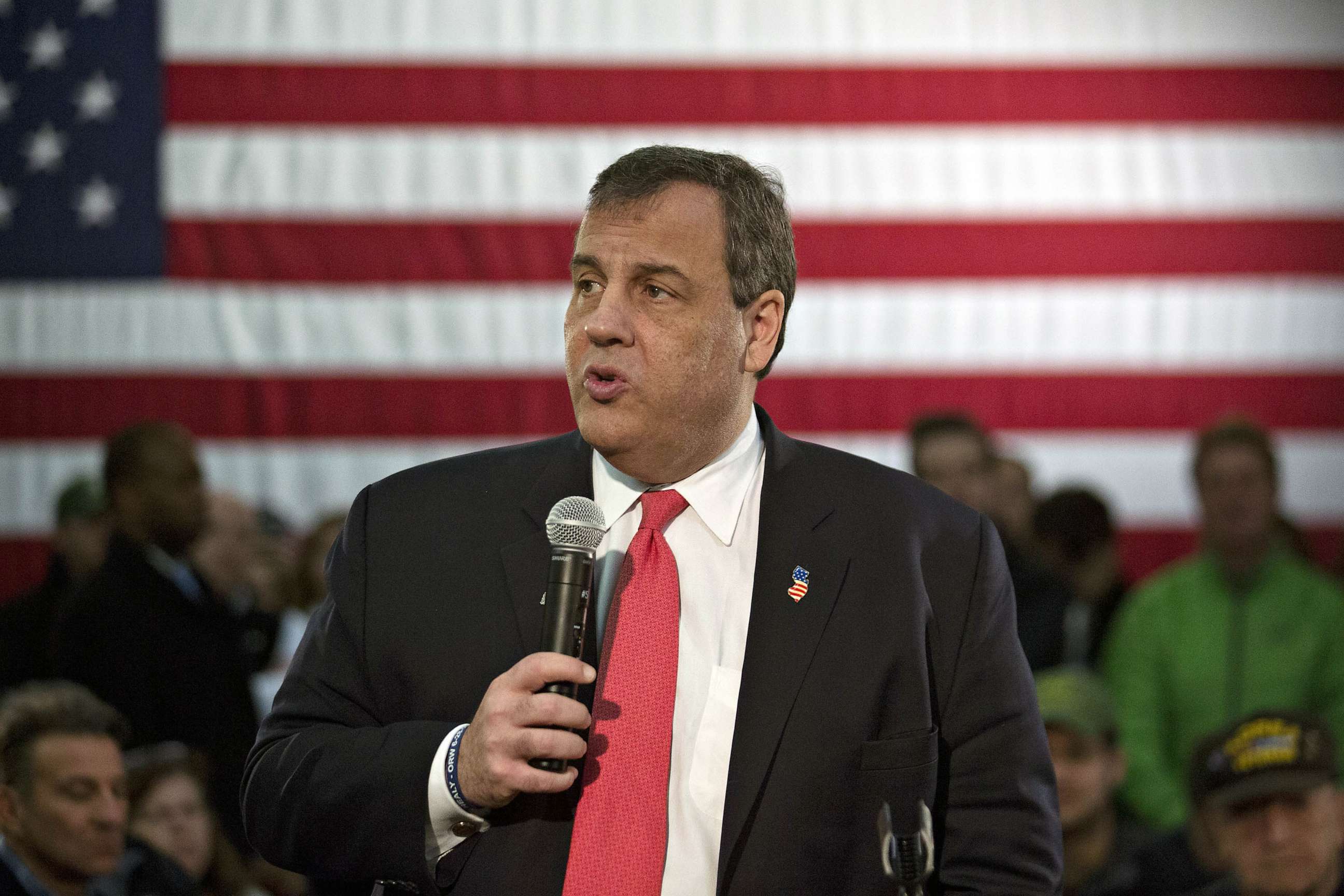 PHOTO: FILE - Chris Christie, governor of New Jersey and 2016 Republican presidential candidate, speaks during a town hall event at the Gilchrist Metal Co. in Hudson, New Hampshire, Feb. 8, 2016.