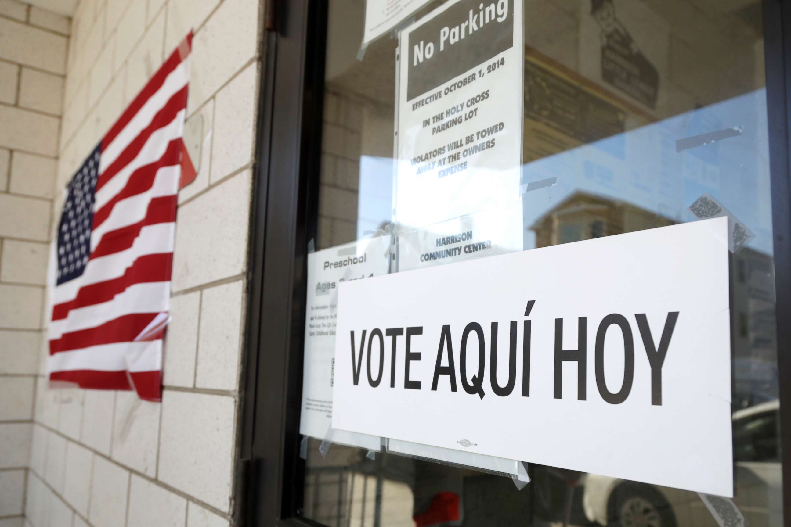 PHOTO: A sign announces in Spanish, a polling place outside of the Harrison Community Center in Harrison during New Jersey primary election, June 5, 2018, in Harrison, N.J. 