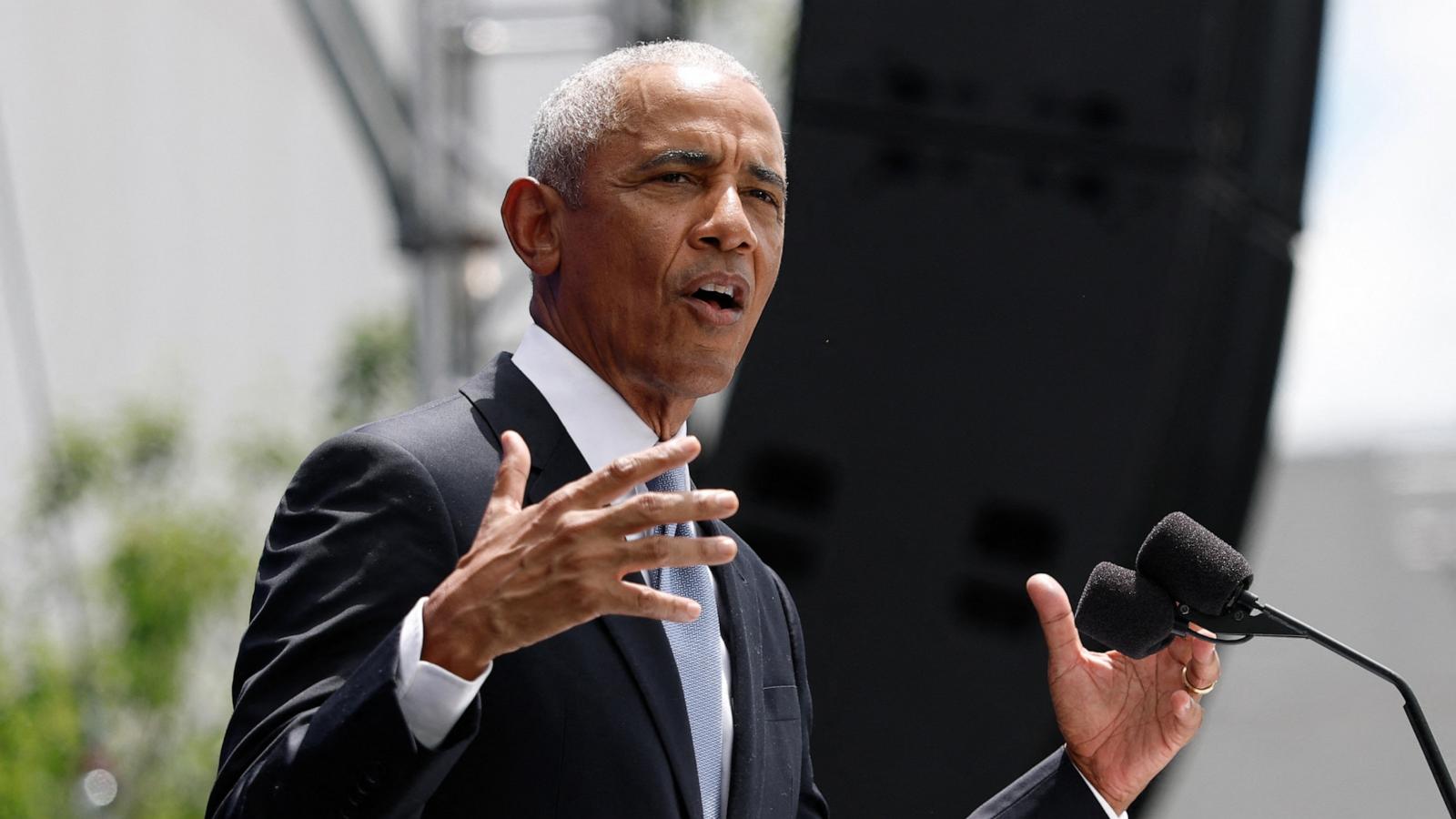 Obama warns donors that races are 'on the razor's edge' as he ramps up midterm push
