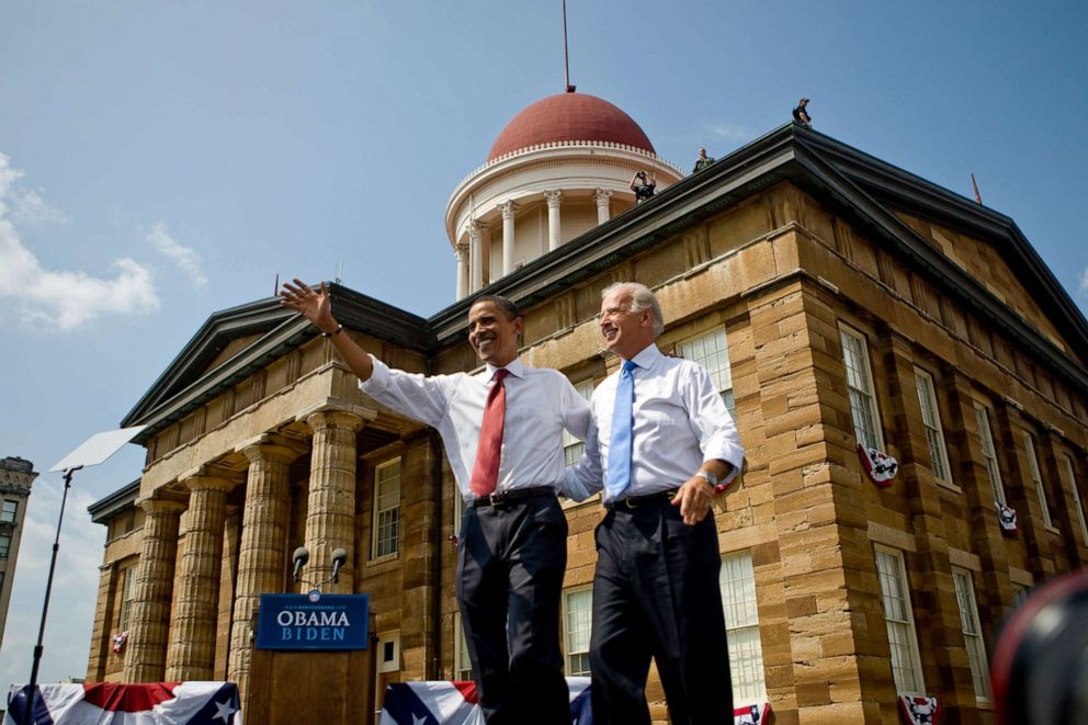 PHOTO: Democratic presidential nominee Sen. Barack Obama and Sen. Joe Biden take the stage at the Old State Capital in Springfield, Il., Aug. 23, 2008. 