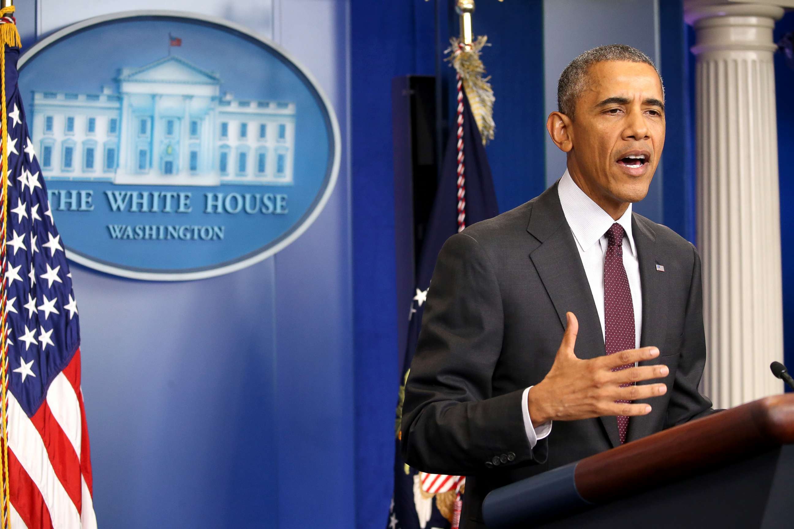 PHOTO: President Barack Obama speaks at a press conference, Oct. 1, 2015, in Washington. According to reports, 9 were killed and 20 injured when a gunman opened fire at Umpqua Community College in Roseburg, Ore. 