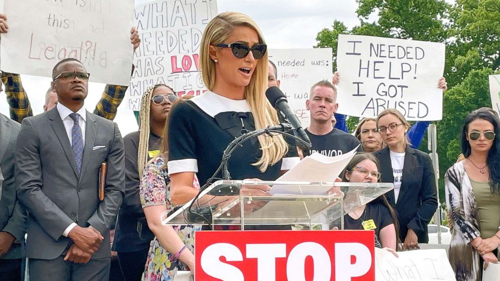 Paris Hilton urges federal action to reform 'troubled teen' facilities