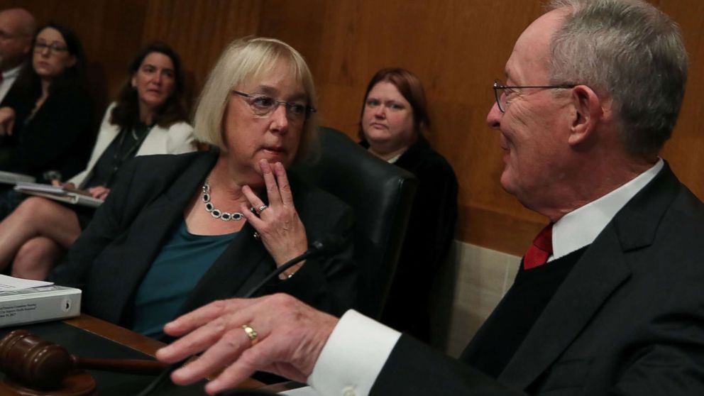 PHOTO: Chairman Lamar Alexander and ranking member Sen. Patty Murray confer during a Senate Health, Education, Labor and Pensions committee hearing on Capitol Hill Oct. 19, 2017 in Washington.