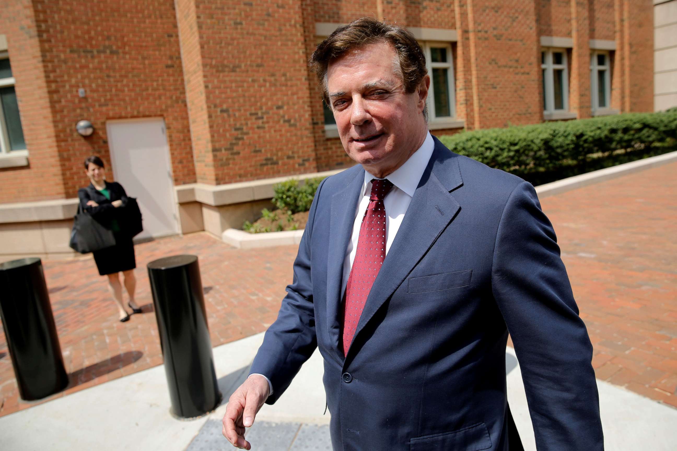 PHOTO: President Trump's former campaign chairman Paul Manafort departs U.S. District Court after a motions hearing in Alexandria, Va., May 4, 2018.