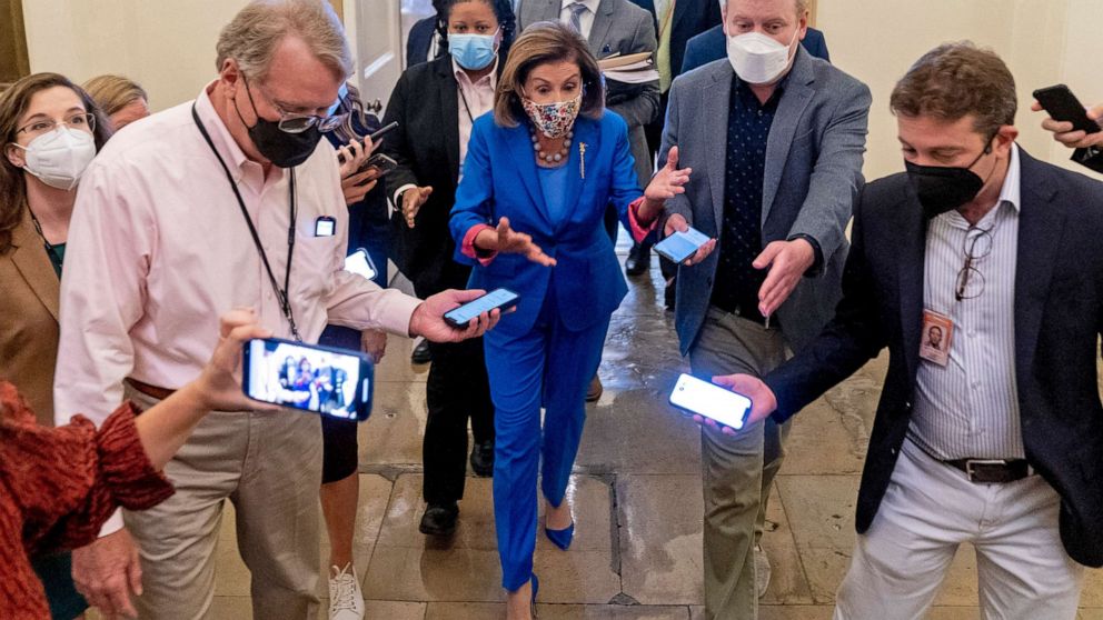 PHOTO: House Speaker Nancy Pelosi arrives at the U.S. Capitol, Sept. 30, 2021, in Washington, D.C. Pelosi indicated she may shelve a Thursday vote on a $1 trillion public works bill without movement on Biden's package.
