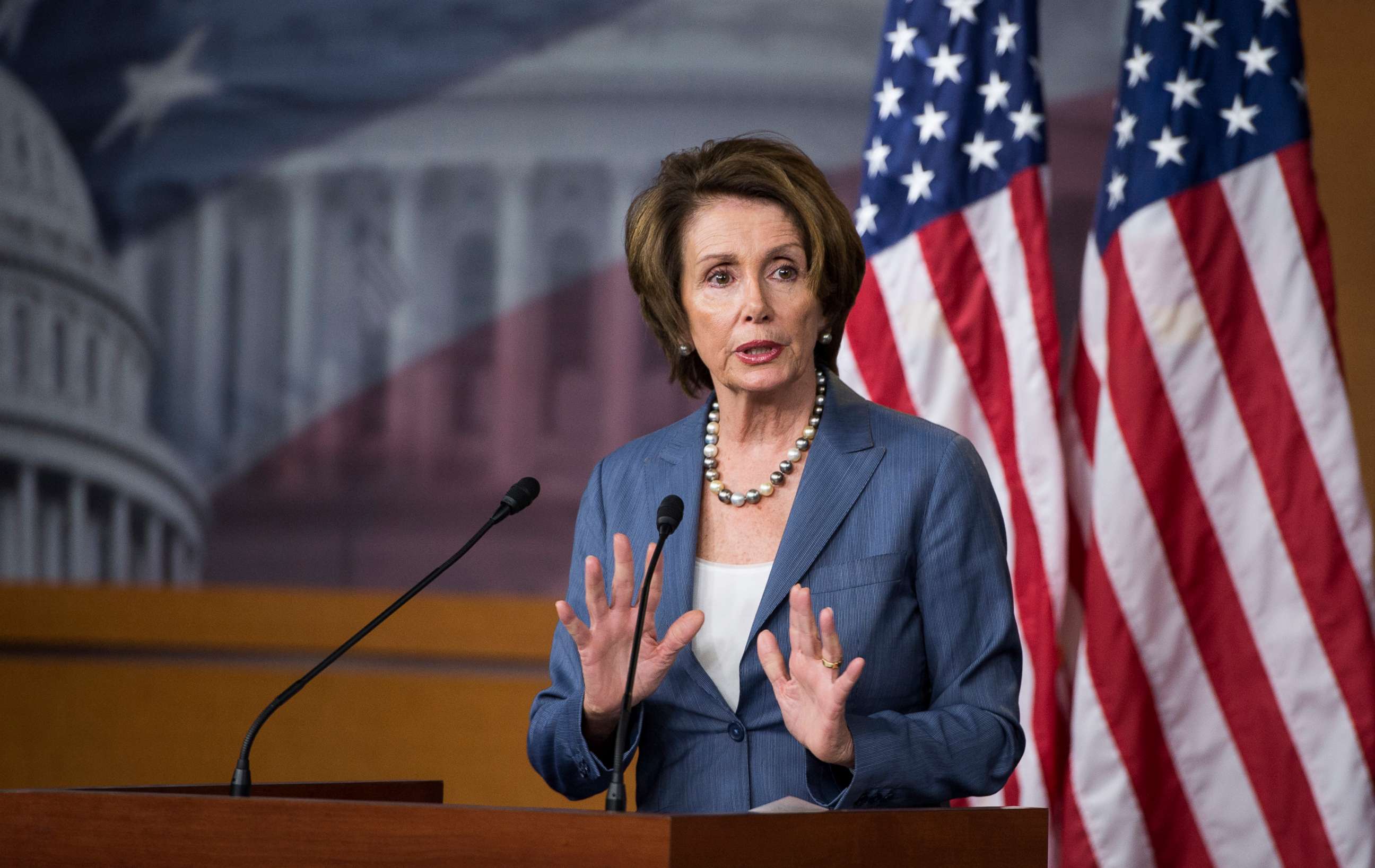 PHOTO: In this Oct. 17, 2013 file photo House Minority Leader Nancy Pelosi holds her weekly news conference in the Capitol.