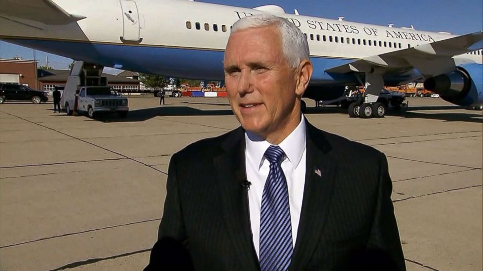 PHOTO: ABC News' Tara Palmeri speaks with Vice President Mike Pence in New Mexico, Oct. 26, 2018