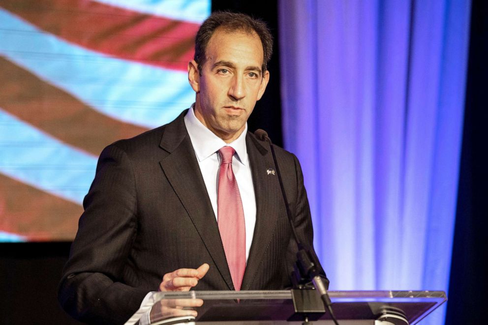 PHOTO: Jeff Bartos speaks at the Wyndham Garden York hotel in York, Pa. , Nov. 6, 2018.