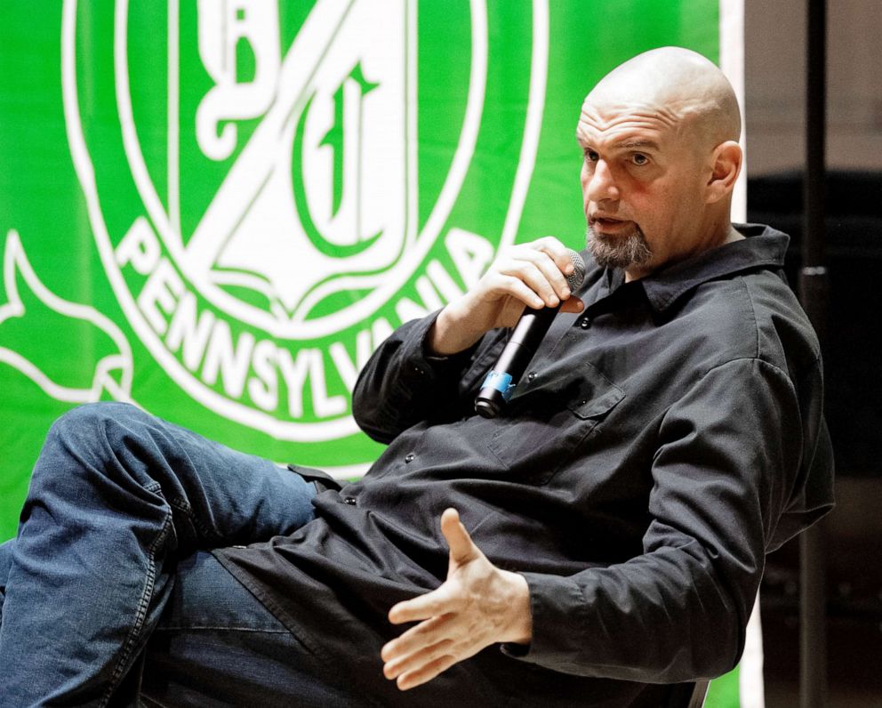 PHOTO: Lt. Gov. John Fetterman acted as a conversation moderator during a stop at York College on his statewide listening tour, York, Pa., March 19, 2019.