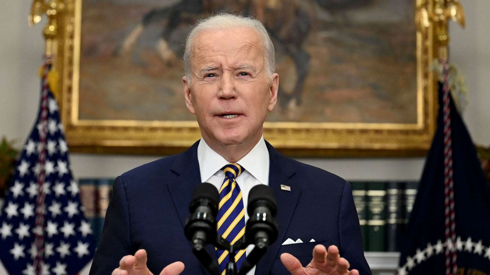 Biden announces ban on Russian oil imports, other energy products - ABC News