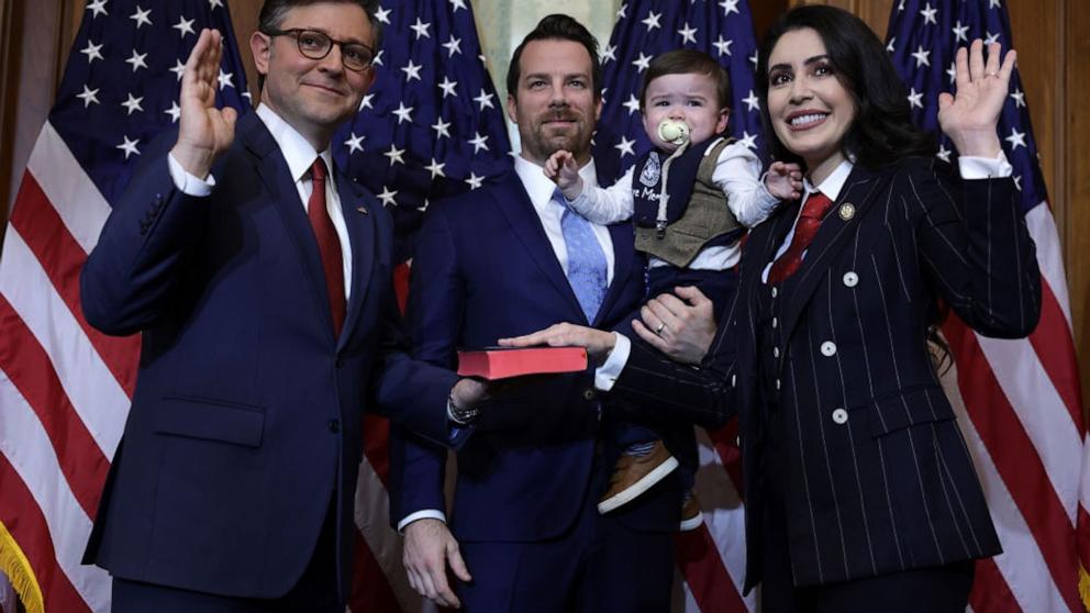 PHOTO: 119th Congress Begins Its Term On Capitol Hill