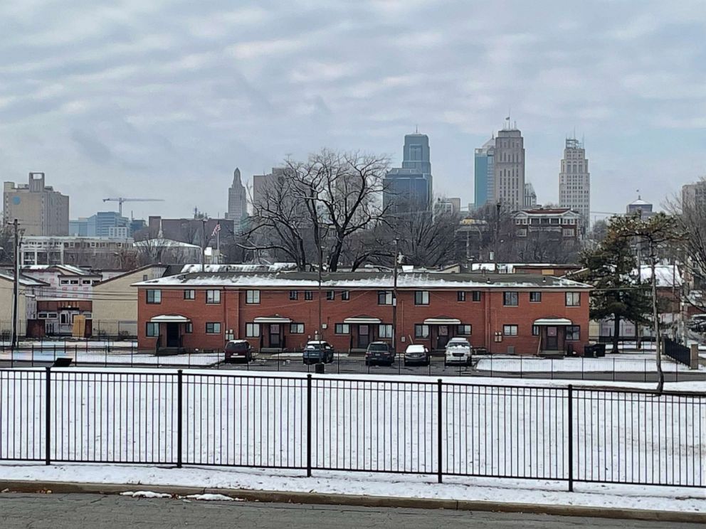 PHOTO: This public housing complex sits near downtown Kansas City, Mo., but just a few miles away in Platte County, public housing complexes are few and far between.