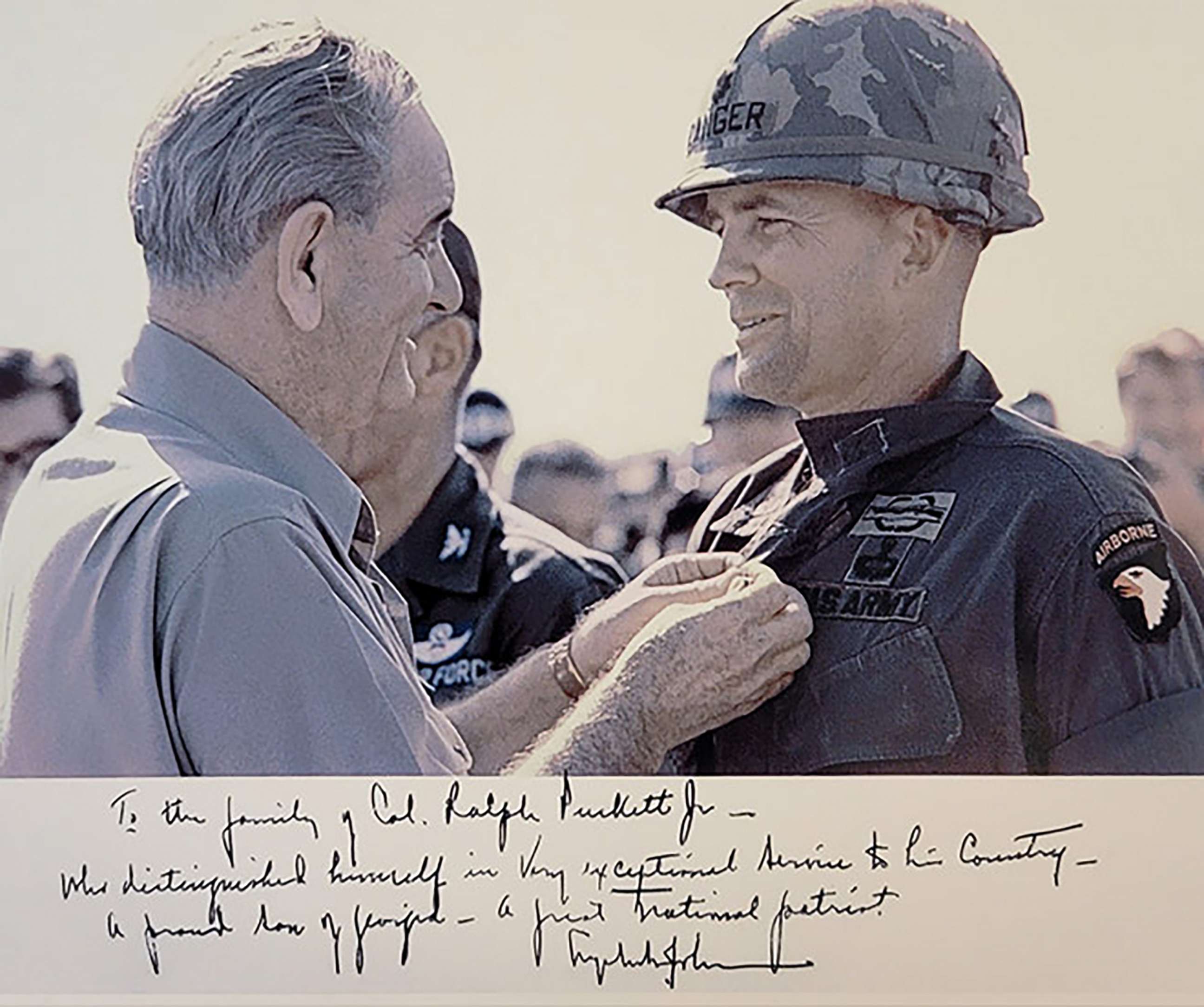 PHOTO: Col. Puckett receiving his second Distinguished Service Cross from President Lyndon B. Johnson “To the family of Col. Ralph Puckett Jr. – Who distinguished himself in very exceptional service to his country – a proud son of Georgia.