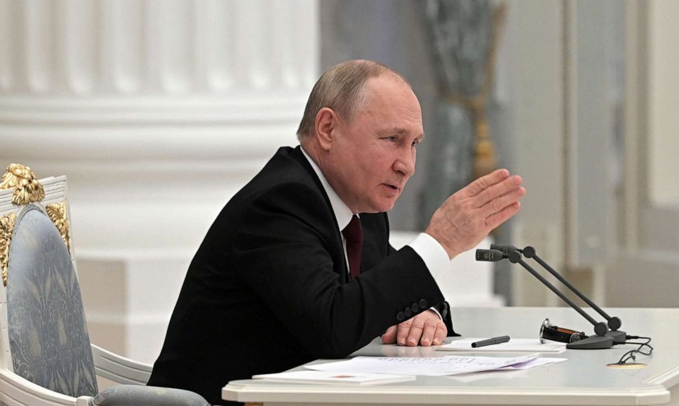 NÓNG: Ông Putin chủ trì phiên họp bất thường, các quan chức đồng loạt ủng hộ 1 quyết định quan trọng - Ảnh 1.