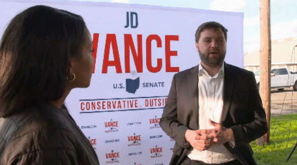 PHOTO: ABC Congressional Correspondent Rachel Scott speaks with Ohio Republican Senate candidate J.D. Vance at a campaign event outside Dayton, Ohio.