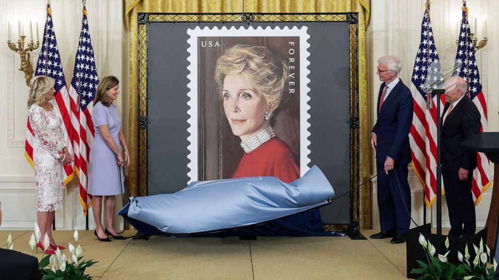 Nancy Reagan Forever Stamp Unveiled At White House Abc News 