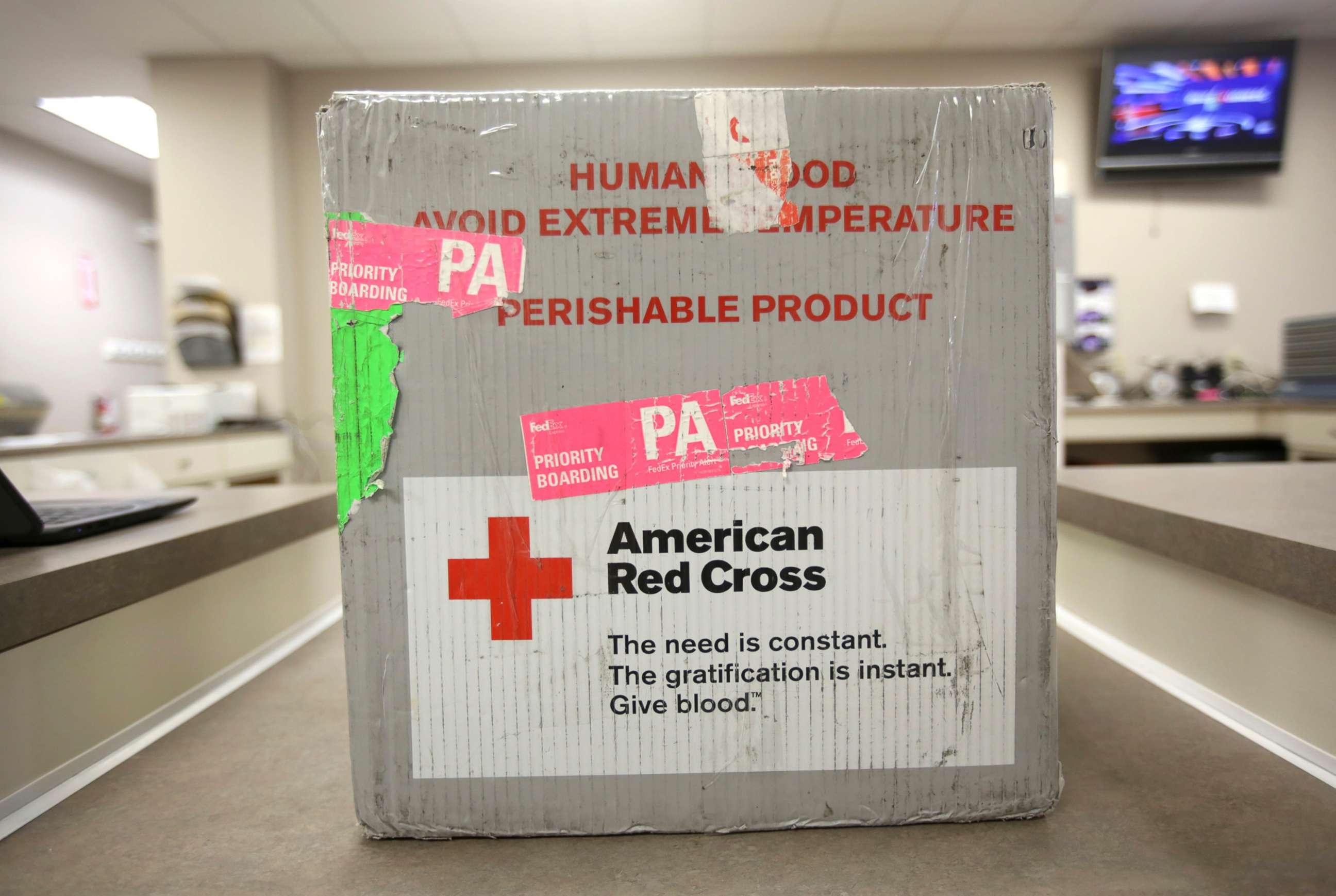 PHOTO: Blood is cooled in a transportation case at The American Red Cross donation center in Scranton, Pa., March 9, 2020. 