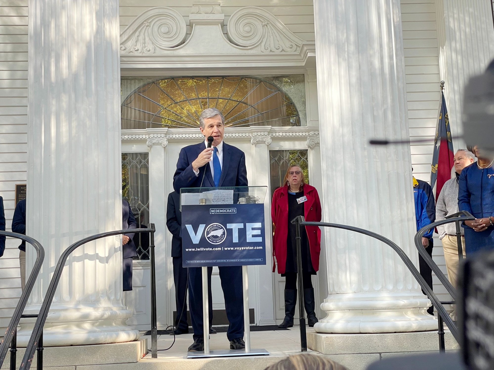 PHOTO: North Carolina Gov. Roy Cooper speaks at the state's party rally to kick off in-person early voting