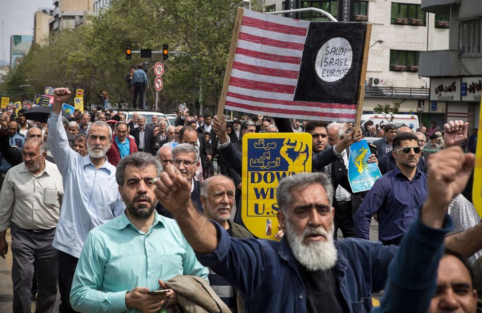 PHOTO: Protesters rally against the U.S.'s decision to designate Iran's powerful Revolutionary Guards as a foreign terrorist organization in Tehran, April 12, 2019.