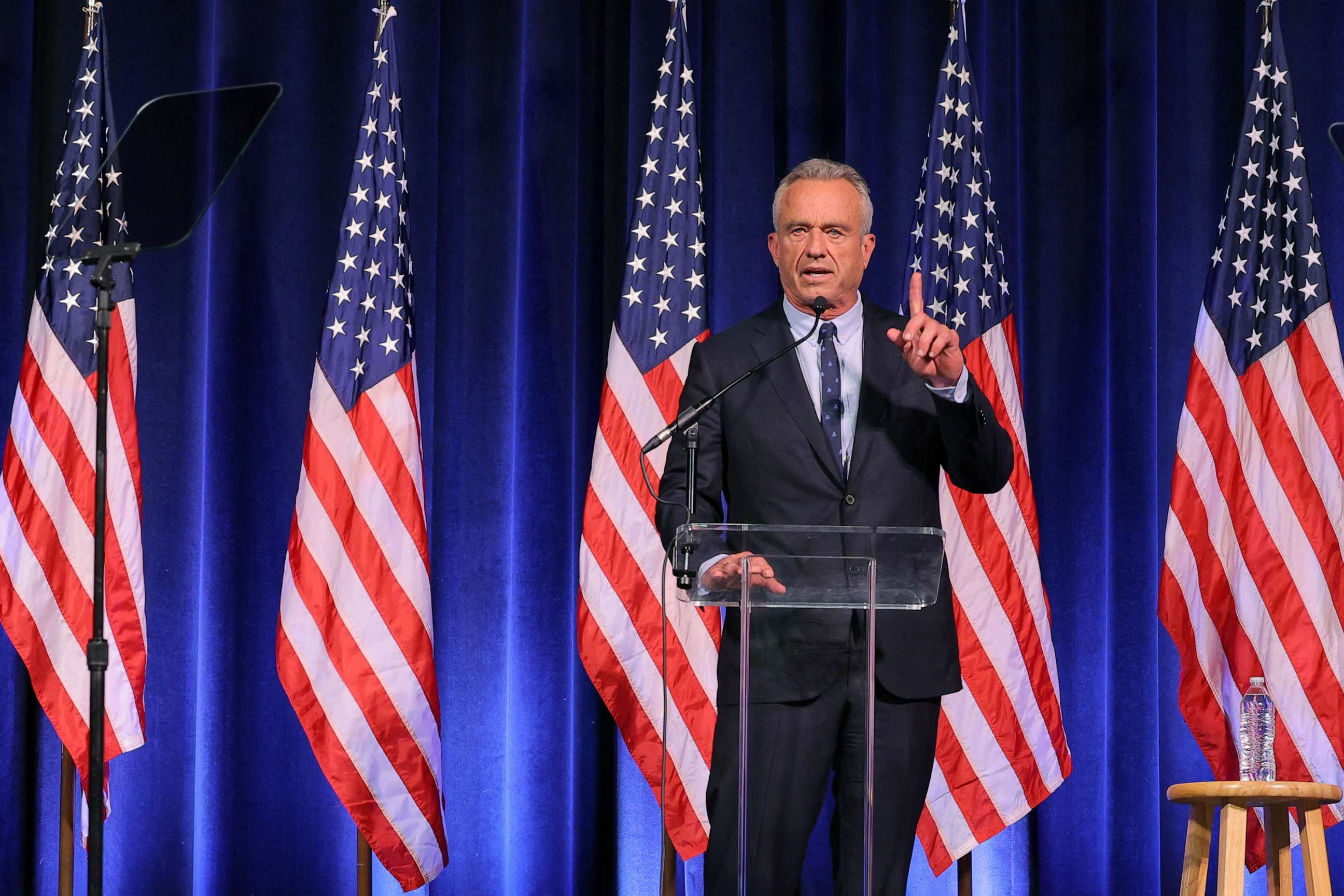 Robert Kennedy Jr.'s presidential campaign attracts GOP-friendly donors 