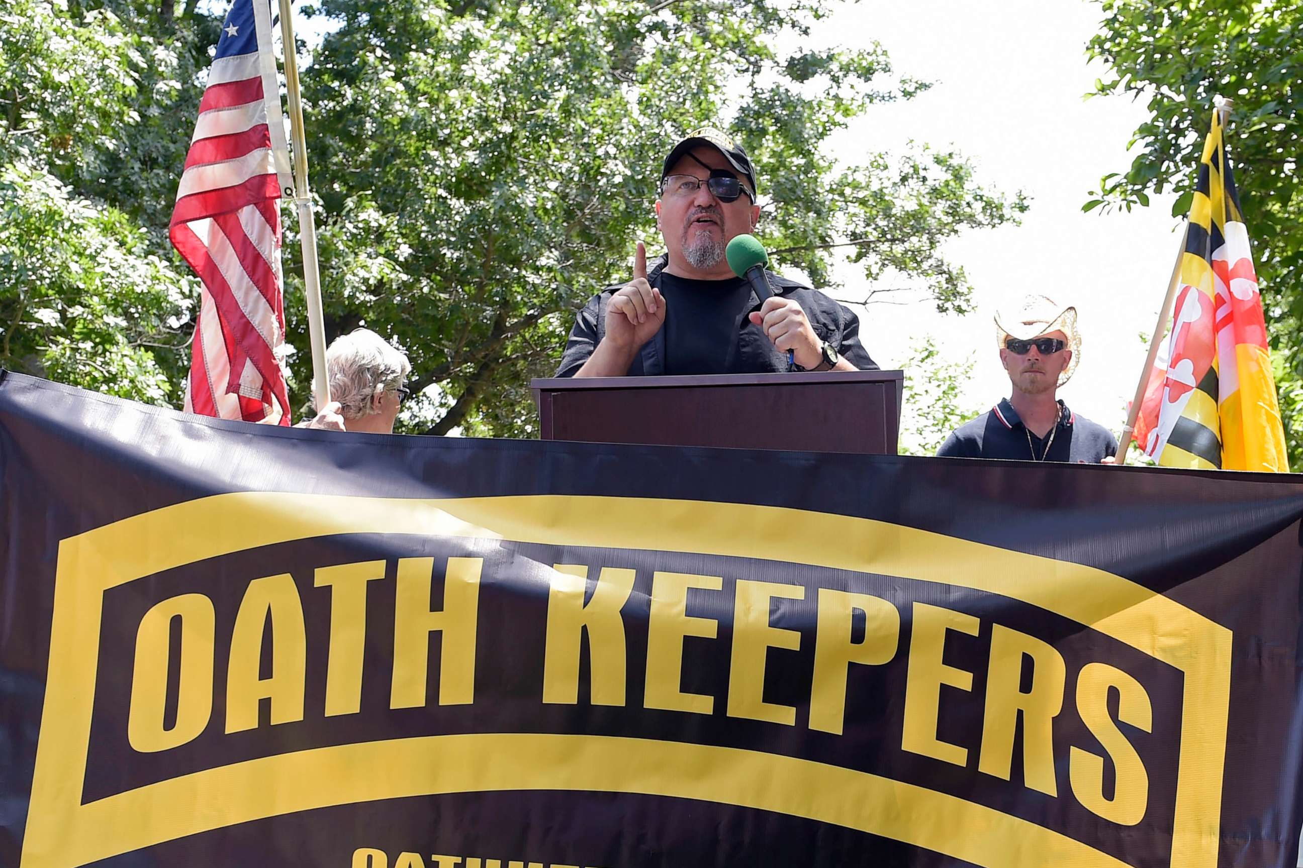 PHOTO: Stewart Rhodes, founder of the Oath Keepers, speaks during a rally outside the White House in Washington, D.C., June 25, 2017.