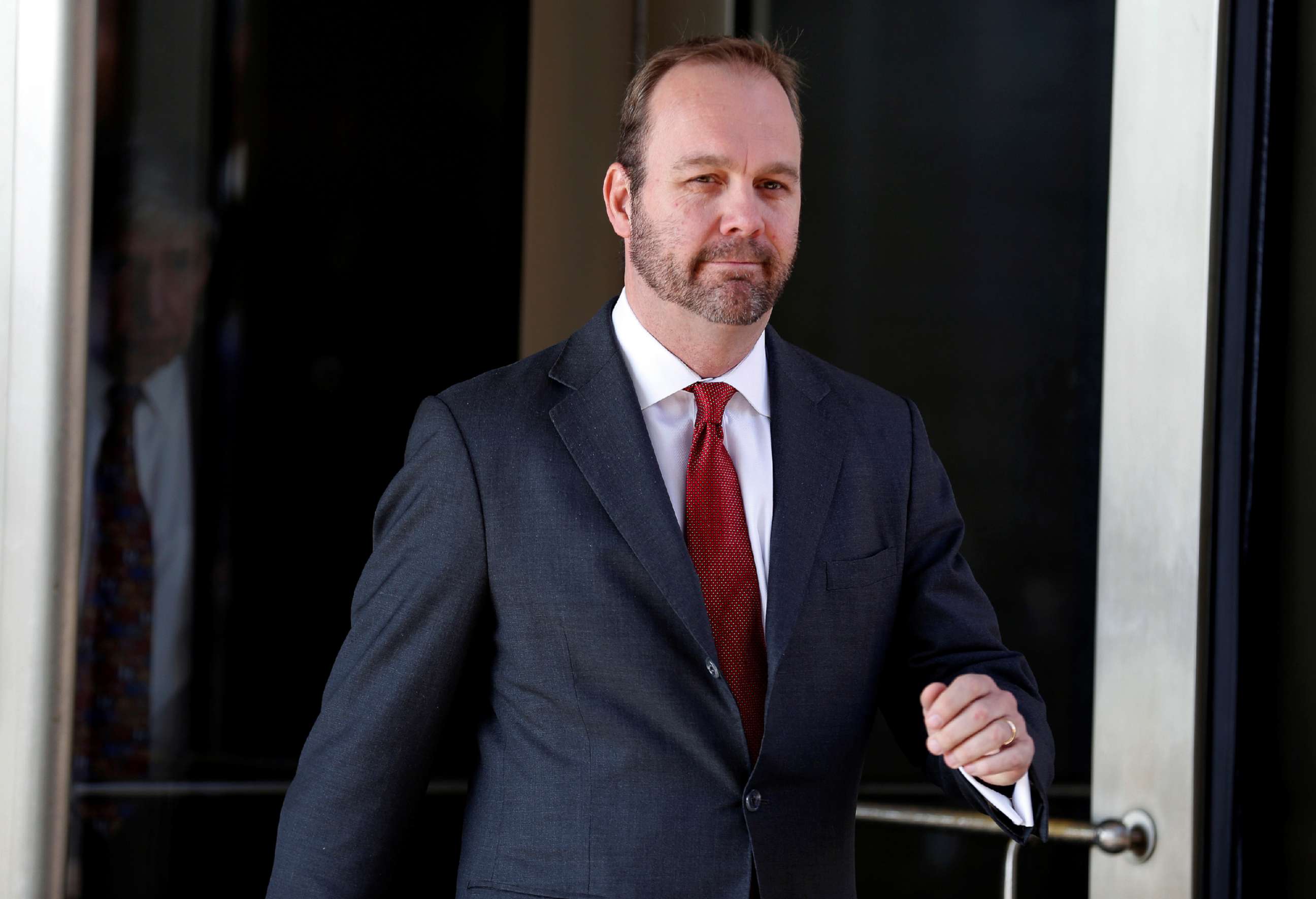 PHOTO: Former campaign aide to President Donald Trump, Rick Gates departs after a bond hearing at U.S. District Court in Washington, Dec. 11, 2017.