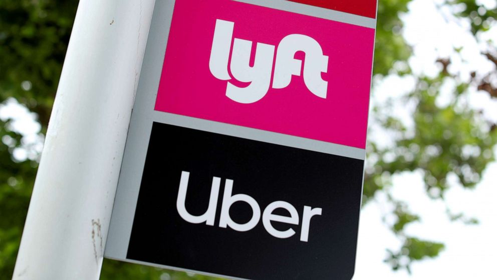  Uber, Lyft making record profits as consumers pay high prices