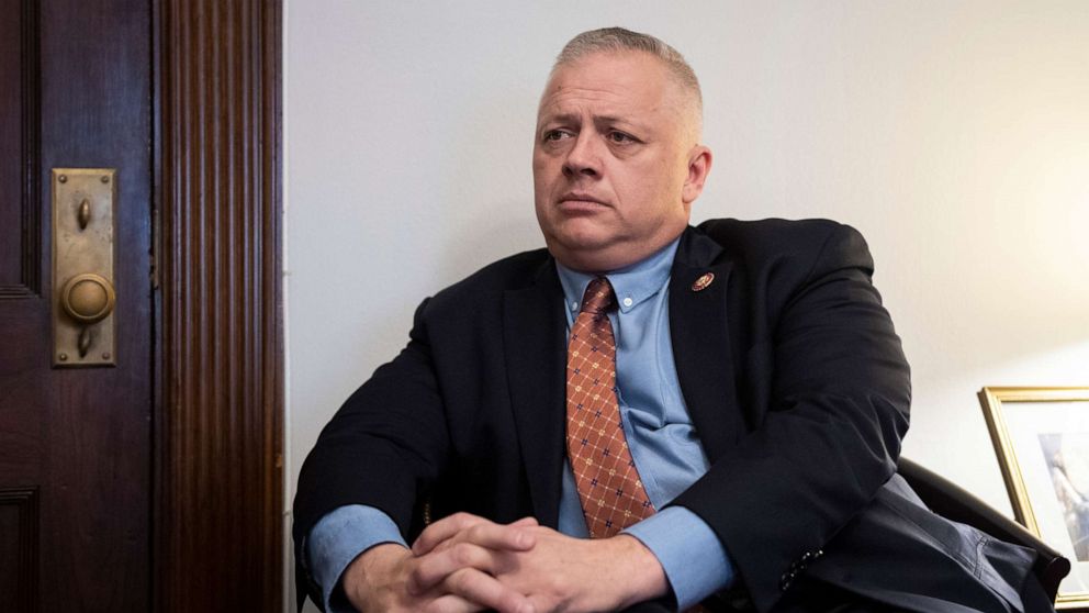 Controversial Republican primary takes place amid calls for challenger ...