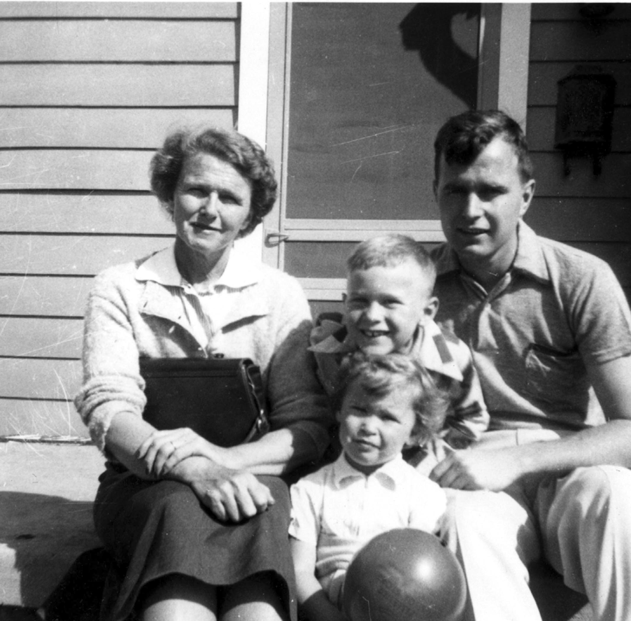 PHOTO: Dorothy Walker Bush with her son, George H. W. Bush, and grandchildren, George W. and Robin Bush.