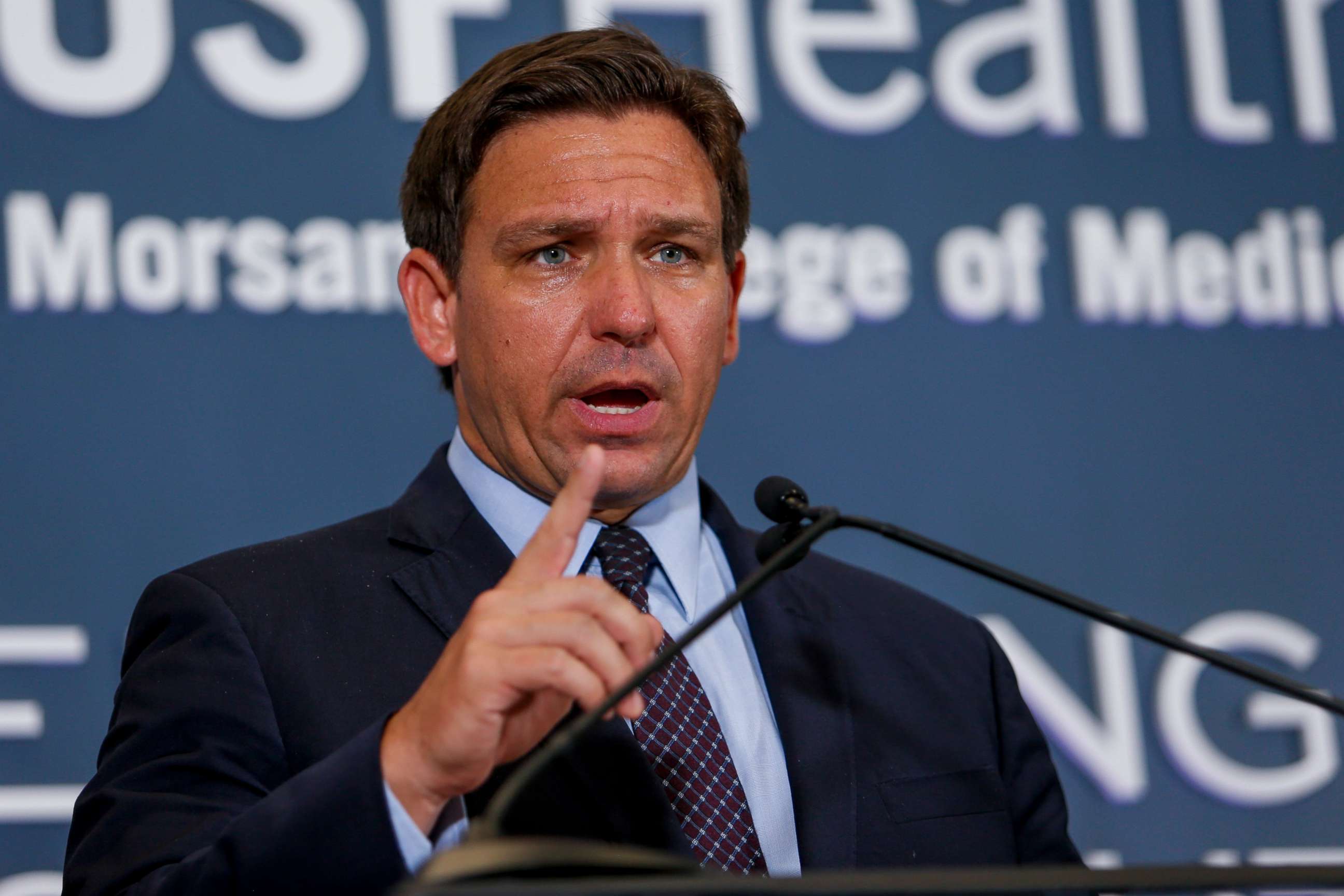 PHOTO: Gov. Ron DeSantis takes questions during a press conference at Tampa General Hospital and USF Health Morsani College of Medicine's Global Emerging Diseases Institute in Tampa, Fla., Aug. 6, 2021.