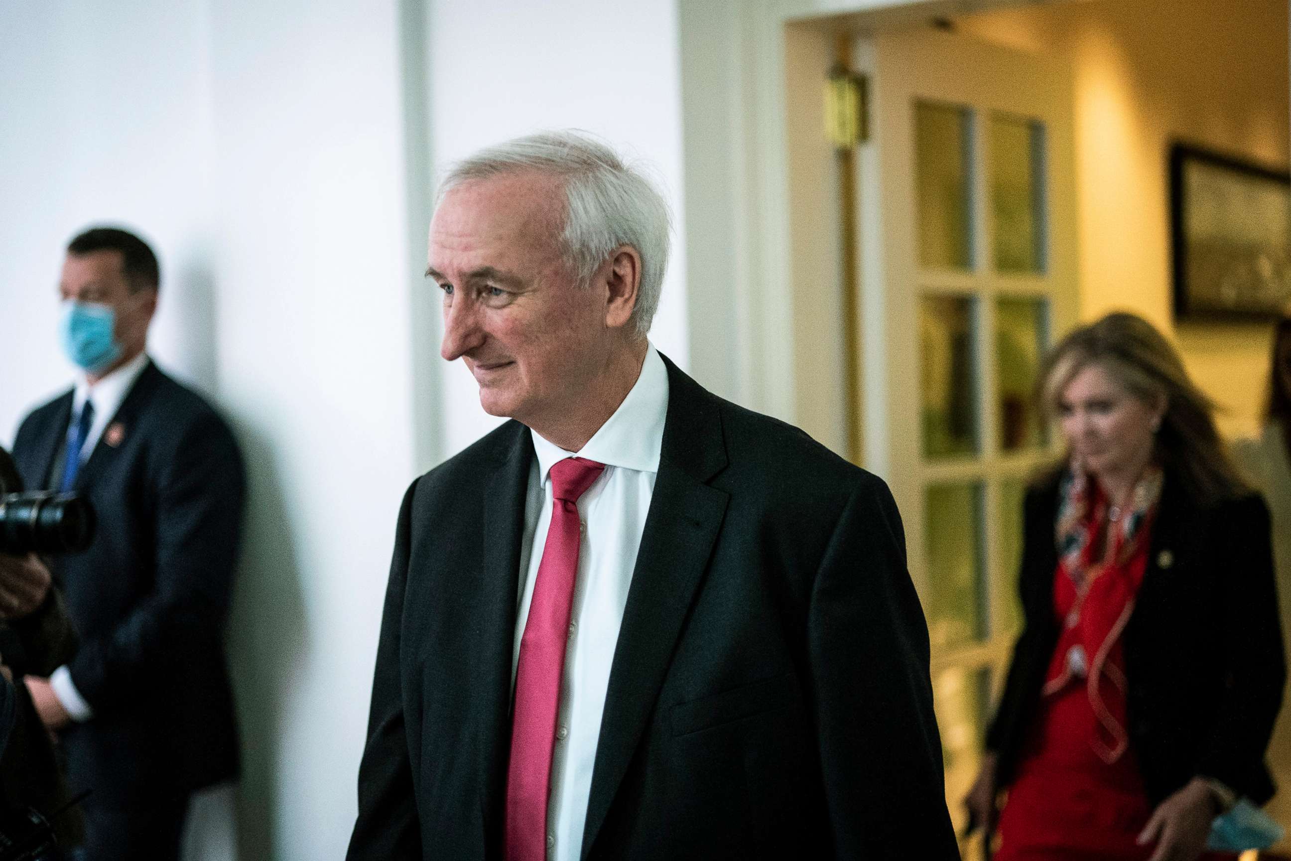 PHOTO: Deputy Attorney General Jeffrey Rosen arrives for an event at the White House, Sept 26, 2020.