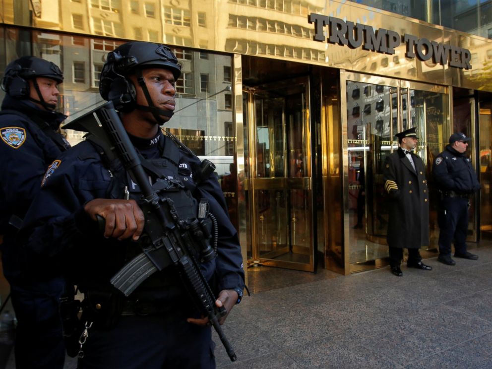 PHOTO: Members of the New York Police Departments Counterterrorism Bureau stand watch outside U.S. Republican presidential nominee Donald Trumps Trump Tower ahead of the U.S. presidential election in Manhattan, New York, U.S., Nov. 7, 2016.