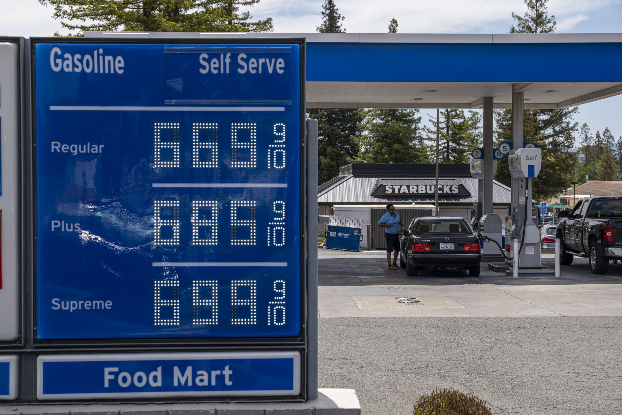 PHOTO: Gas prices are displayed at a gas station in Martinez, Calif., June 22, 2022. 