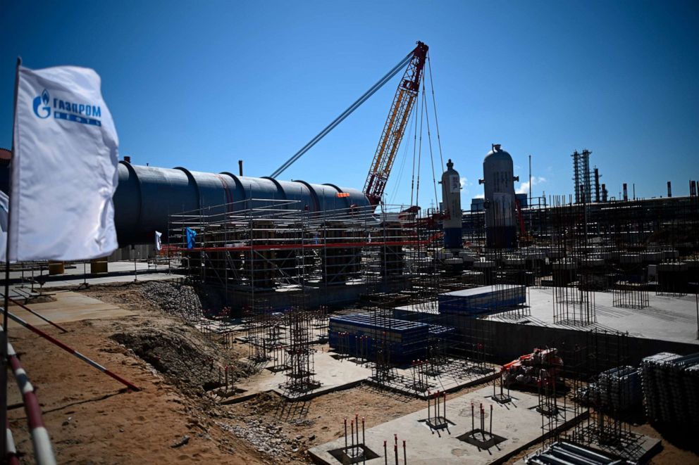 PHOTO: A general view shows a construction site of the new Euro+ complex at the Moscow Refinery owned by Russian oil company Gazprom Neft in Moscow, June 29, 2022.