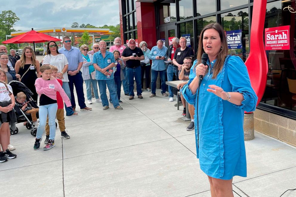 PHOTO: Former White House Press Secretary Sarah Sanders speaks at a campaign stop at a Dairy Queen in Little Rock, Ark., May 2, 2022.