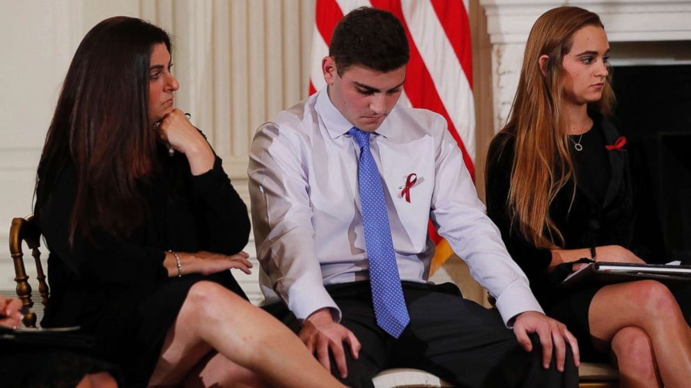 PHOTO: Parent Melissa Blank sits with survivors of the Marjory Stoneman Douglas High School shooting, Jonathan Blank and Julia Cordover, as they listen to other survivors and the families of victims at the White House in Washington, Feb. 21, 2018.