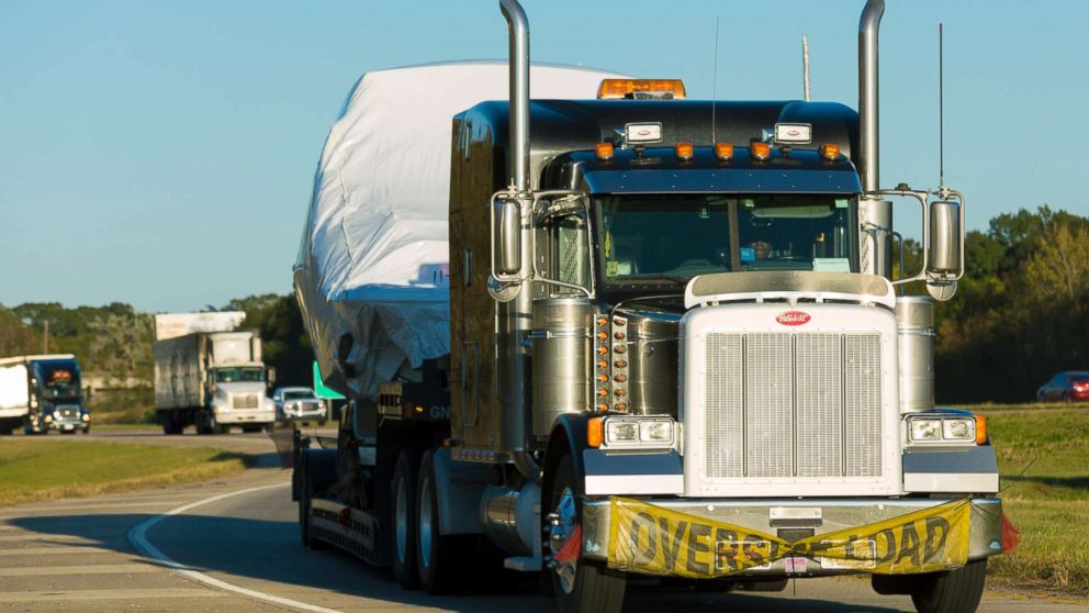 EPA announces plans to reduce pollution from heavy-duty trucks - ABC News