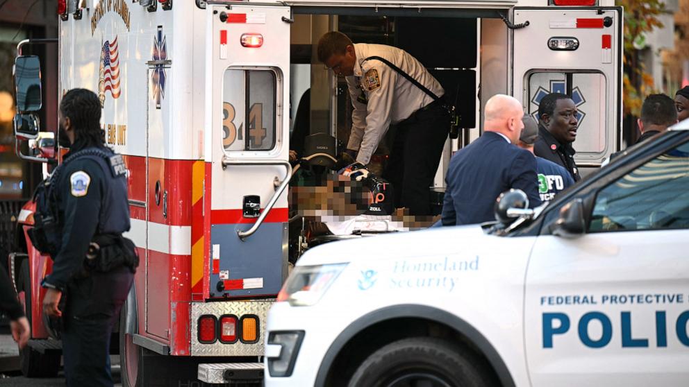 2 National Guard members dead after shooting near White House: West Virginia governor