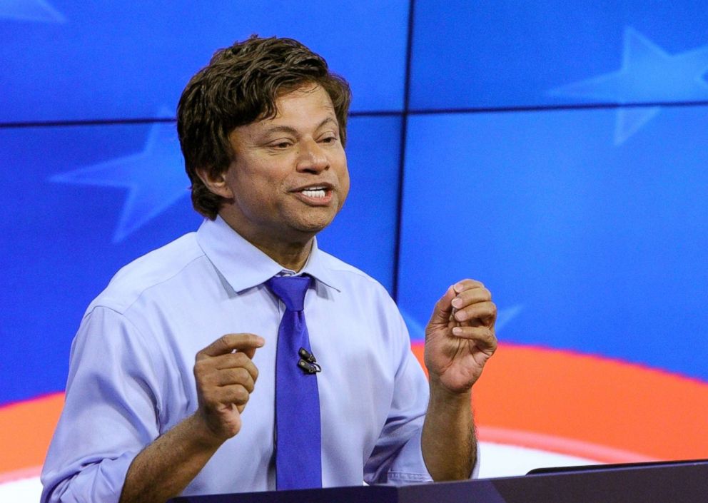 PHOTO: Michigan Democratic gubernatorial candidate Shri Thanedar gestures during a debate in Grand Rapids, Mich., June 20, 2018.