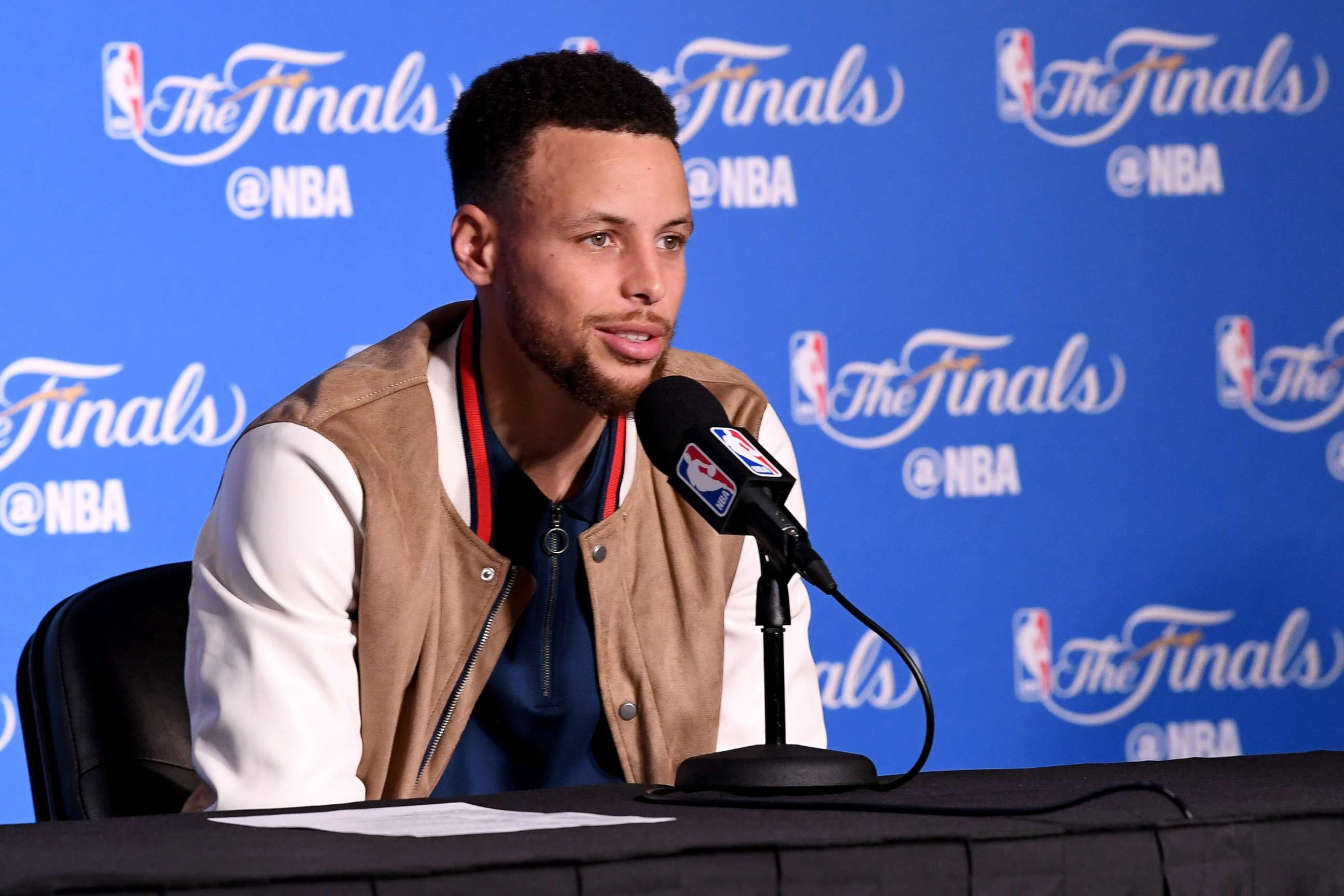 PHOTO: Stephen Curry #30 of the Golden State Warriors speaks at a postgame press conference following their 132-113 win over the Cleveland Cavaliers in Game 2 of the 2017 NBA Finals at ORACLE Arena, June 4, 2017 in Oakland, Calif. 