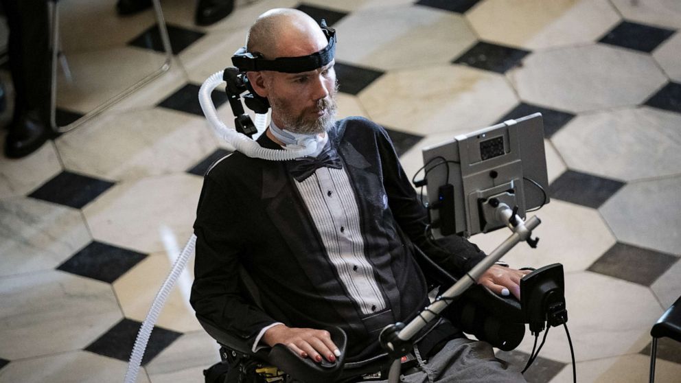 ALS advocate and former NFL player Steve Gleason awarded Congressional ...