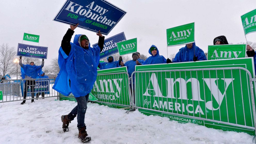 PHOTO: Supporters of Sen. Amy Klobuchar rally outside of the Democratic Debate at St. Anselm College in Manchester, N.H., Feb. 7, 2020.