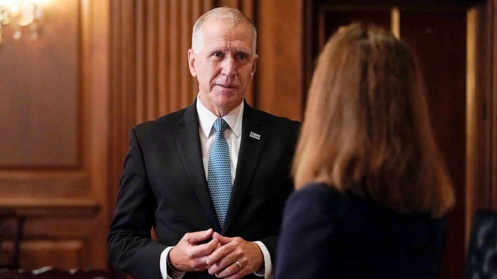 PHOTO: Sen. Thom Tillis meets with Judge Amy Coney Barrett on Capitol Hill, Sept.30, 2020.