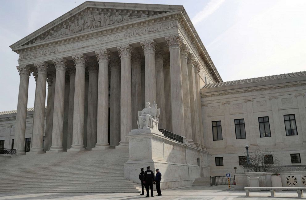 PHOTO: Security guards stand outside the U.S. Supreme Court building in Washington, D.C., March 20, 2019.