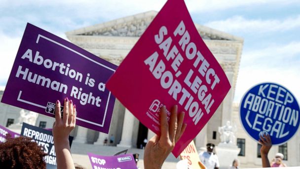 2020 Democrats join Supreme Court protest against state abortion bans ...