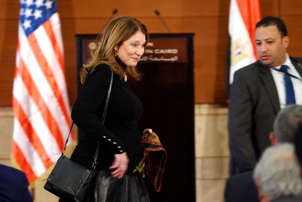 PHOTO: Susan Pompeo arrives to listen to her husband U.S. Secretary of State Mike Pompeo speaking to students at the American University in Cairo, Jan. 10, 2019.