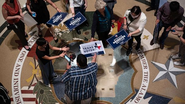 Texas Democrats To Break Quorum In Special Session Over Voting Rights ...